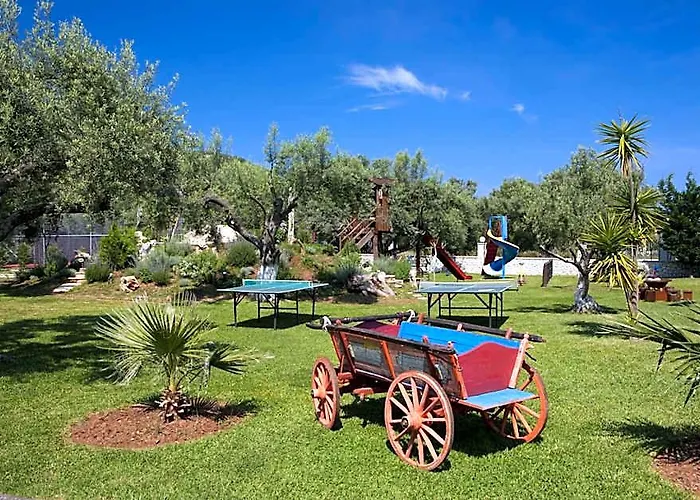 Villa Elia Resort