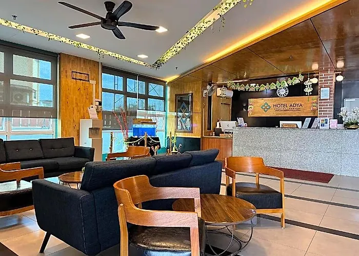 Hotel Adya Express Chenang