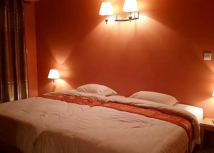 Otroiza Hotel