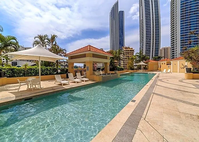 Private Apartments Chevron Renaissance
