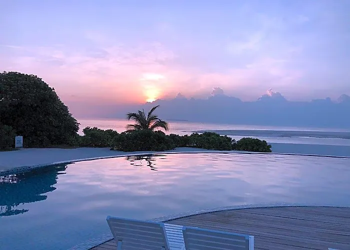 Hondaafushi Island Resort
