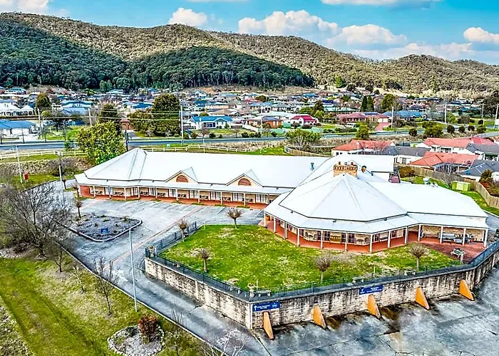 Bowen Inn Motel