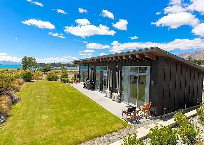 Three Rivers Lodge