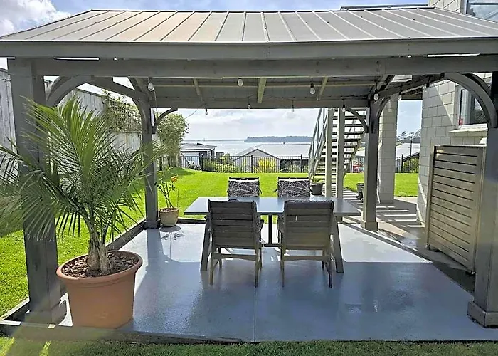 Omokoroa Sea View Apartment