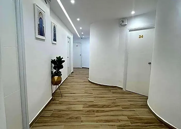 Hostal Mh Borj