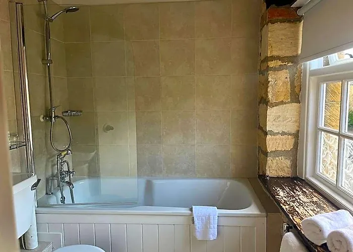 Noel Arms - "A Bespoke Hotel"