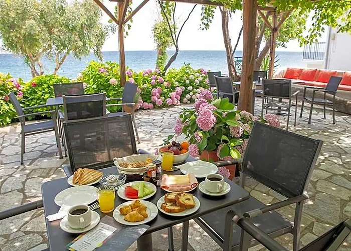Hotel Cleopatra