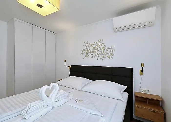 Villa Tin Apartments