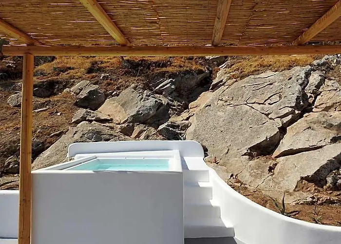 Eolithos Exclusive Suites