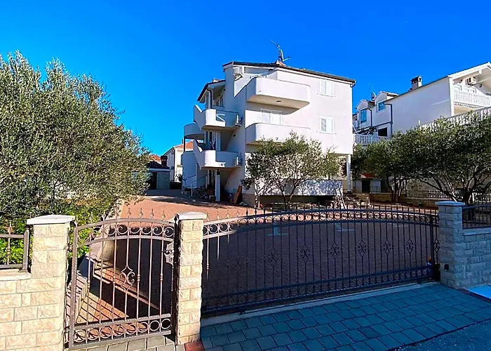 Apartments Basilea No. 2