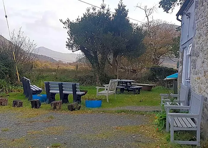 Pentre Bach Bunkhouse