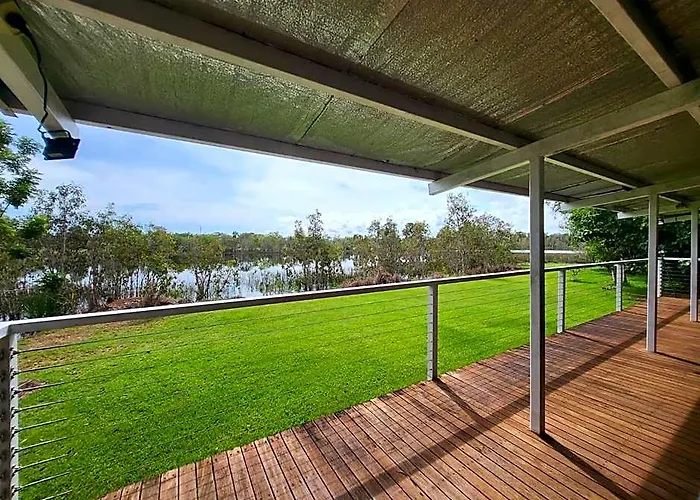 Aaok Lakes Resort And Caravan Park