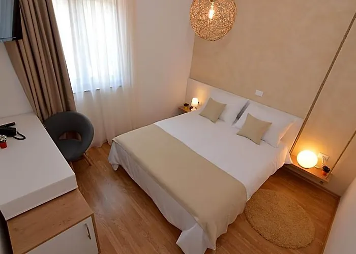 Hotel Natura Vilanija
