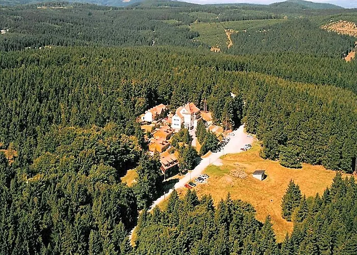Hotel Und Berggasthof Spiessberghaus Am Rennsteig