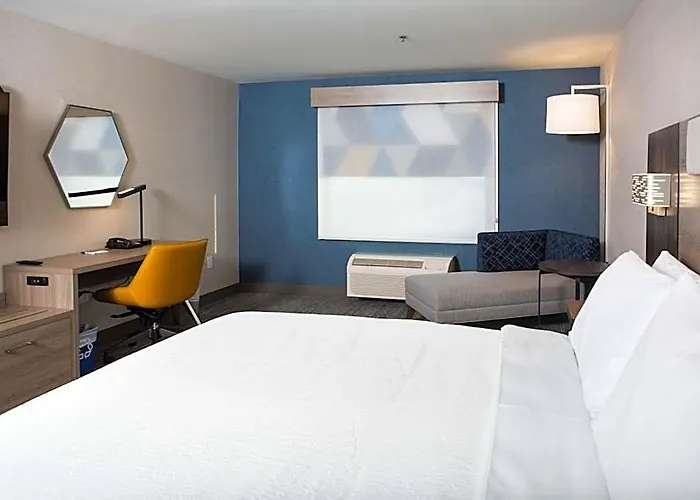 Holiday Inn Express & Suites Prince Albert - South By Ihg