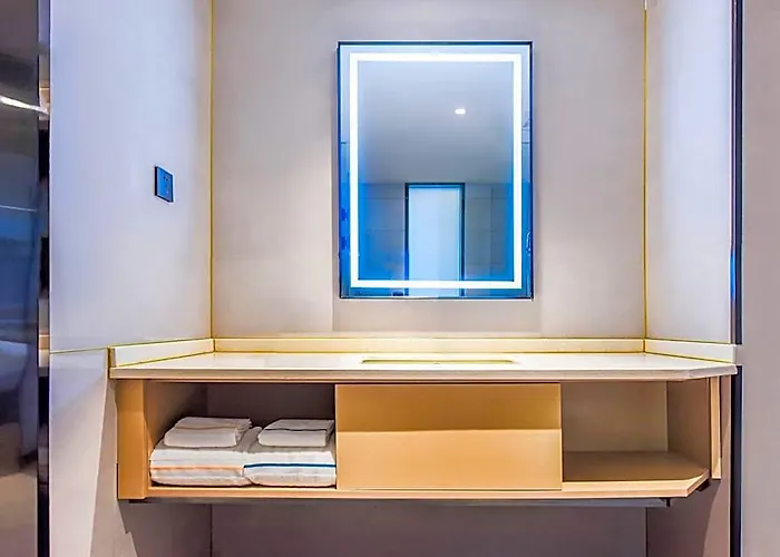 City Comfort Inn Xishui Qingshan Park