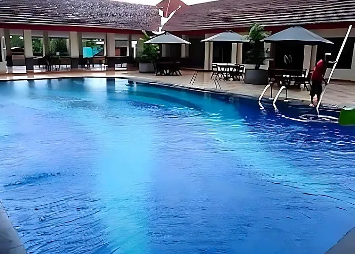 Amans Hotel