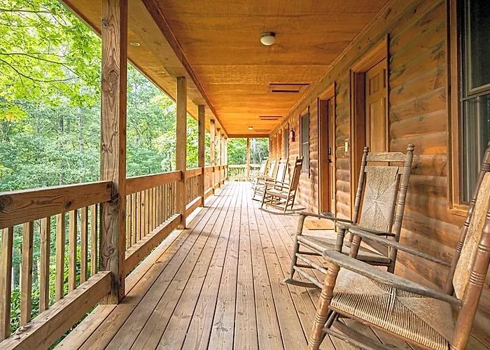 Mt. Mitchell Eco Retreat