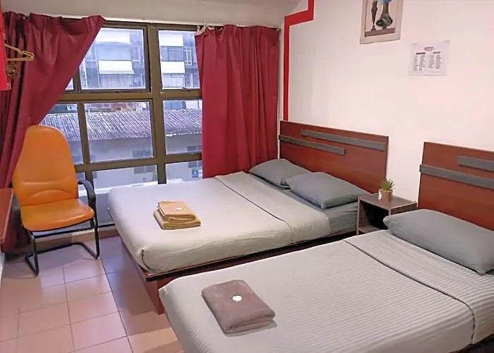 Evonne Budget Hotel