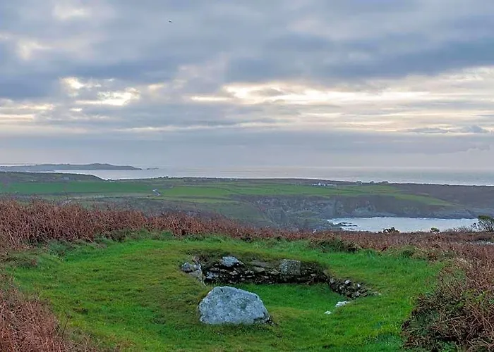 Sea And Mountain Luxury Glamping Pods