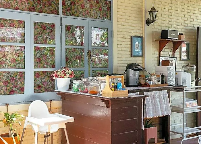 Baan Suan Krung Kao