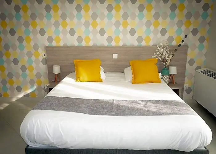 Hotel Et Appartements Reine D'Azur