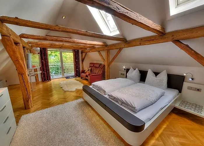 Hotel - Pension & Gaststaette "Alter Koenig"