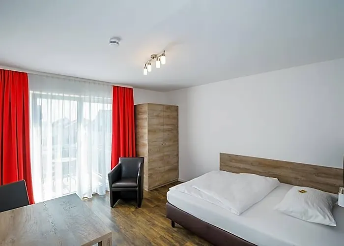 Come In Hotel