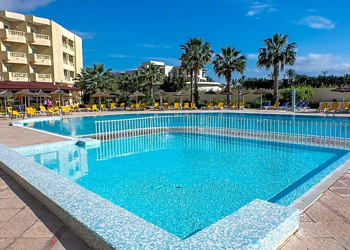 Houda Yasmine Marina & Spa