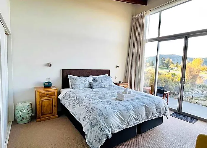 Three Rivers Lodge
