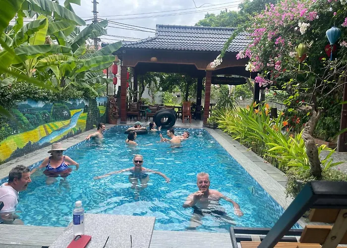 Tam Coc Viet Ha Homestay
