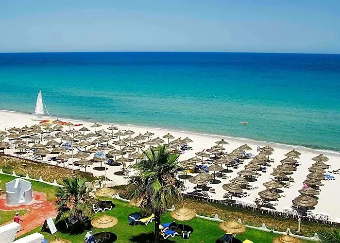 Sol Palmeras Beach - Family Hotel