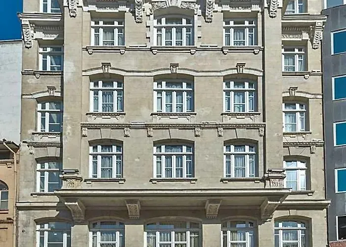 Alpek Hotel