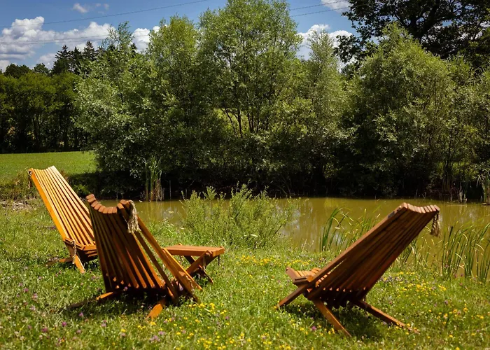 Green Escape Garni Hotel