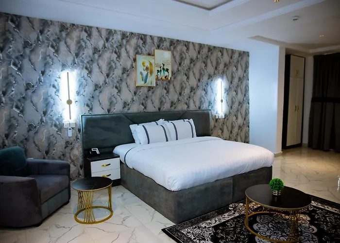 Regal Empire Luxury Hotel