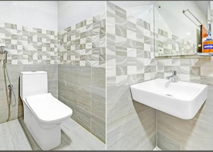 Hotel Green Leaf Near Sarath City Capital Mall & Hitec City, Google Office