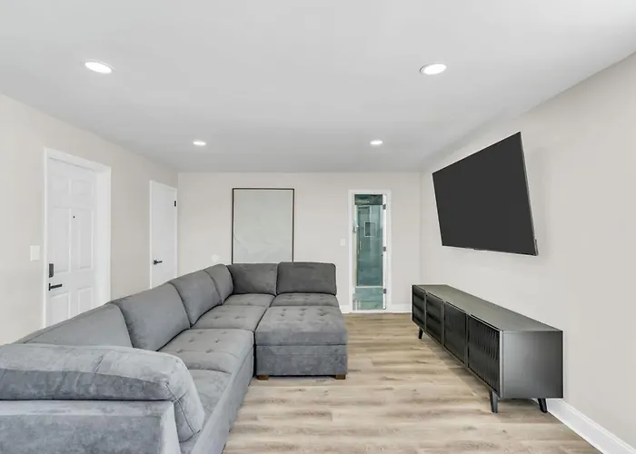 Penthouse Suite Steps To The Beach Jersey Shore Stay