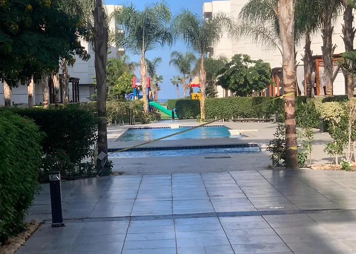 منتجع بورتو سعيد Porto Said Resort