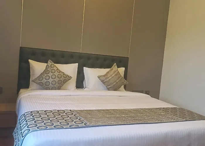 Hotel L G Cordial - The Heart Of Mysuru