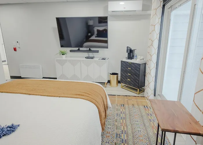 Falkenberg Business Centre And Suites