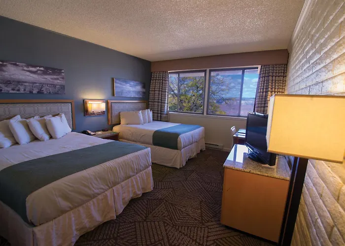 Thunderbird Lodge - Inside The Park