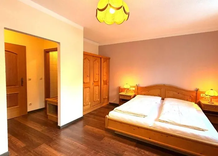 Hotel Und Restaurant Roemerstein