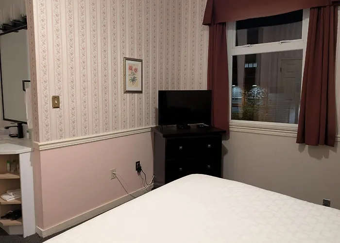 Steveston Cafe & Hotel