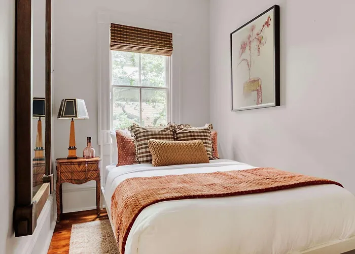 24 Bedroom Boutique Hotel Buyout Private Pool