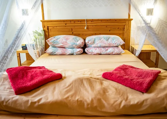 Old Stone Boutique Lodge