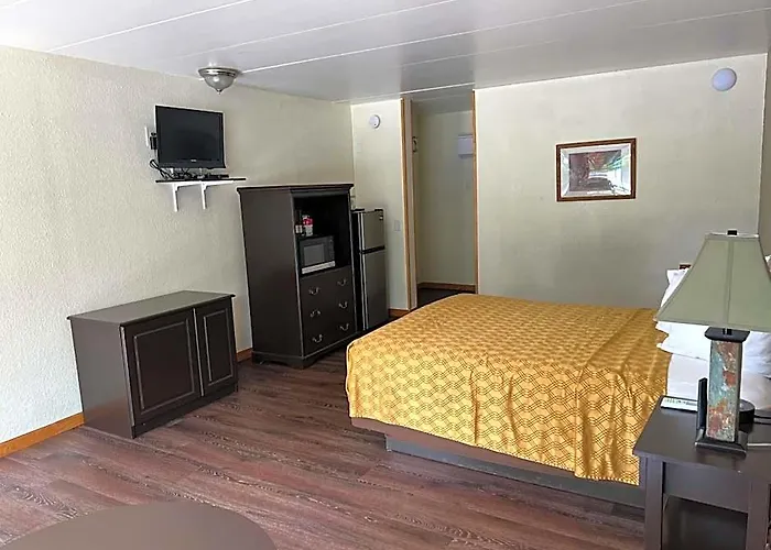 Amber'S Inn And Suites