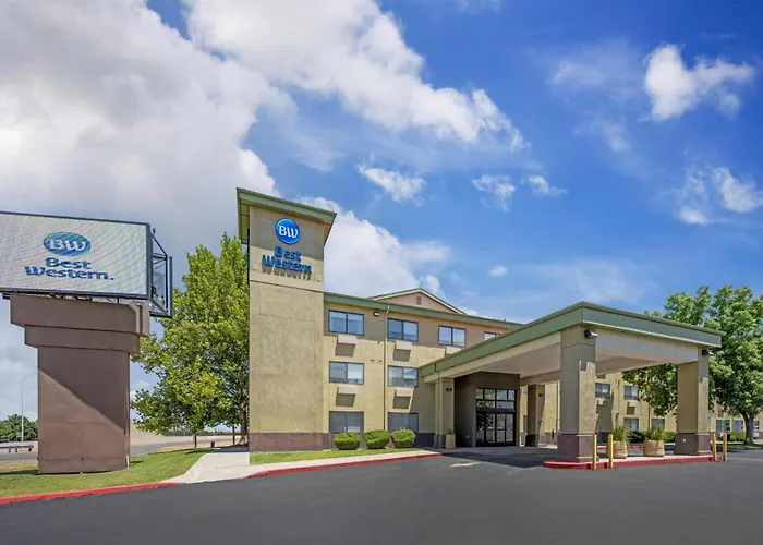 Best Western North I-25 Hotel