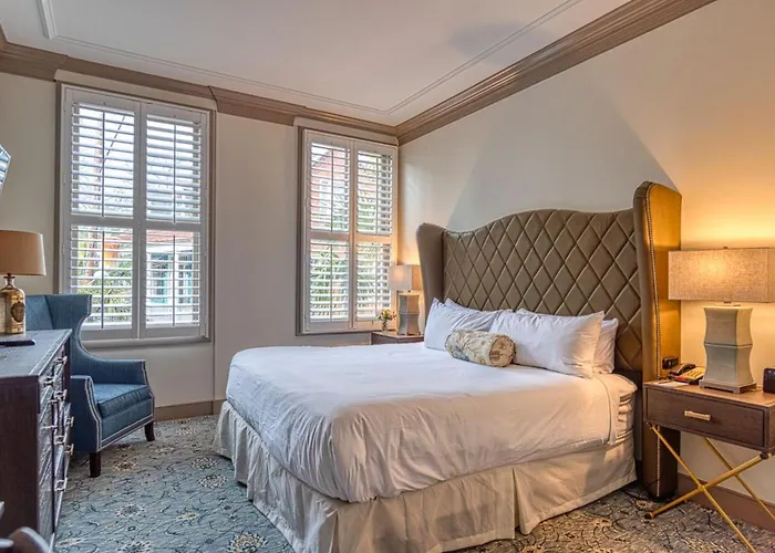 Andrew Pinckney Inn