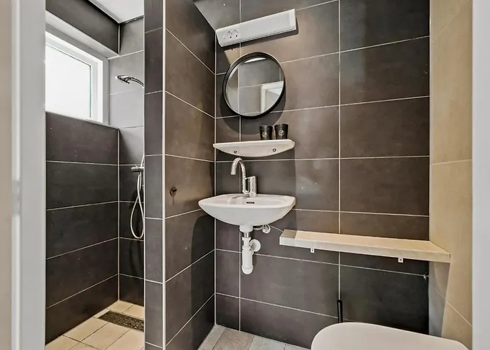 Guesthouse Ouddorp Connection
