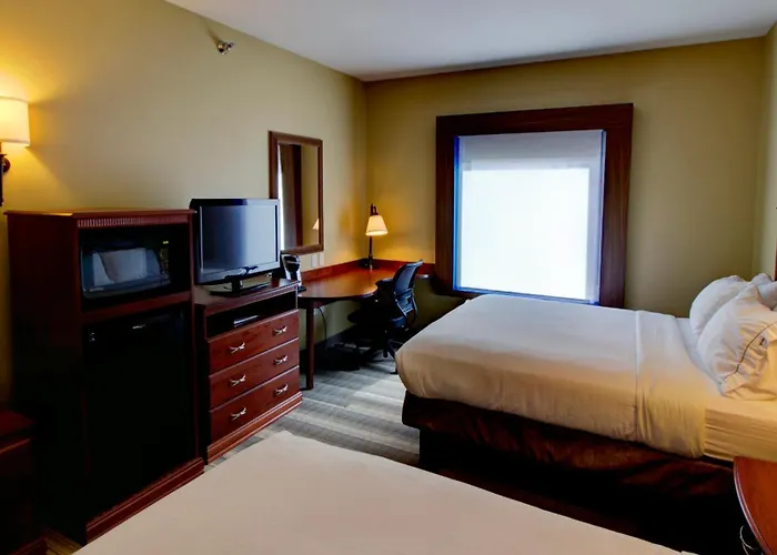 Holiday Inn Express & Suites Sioux City-South By Ihg